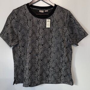 NWT Chico’s Snake Jacquard Snake Print Short Sleeve Knit Top LP